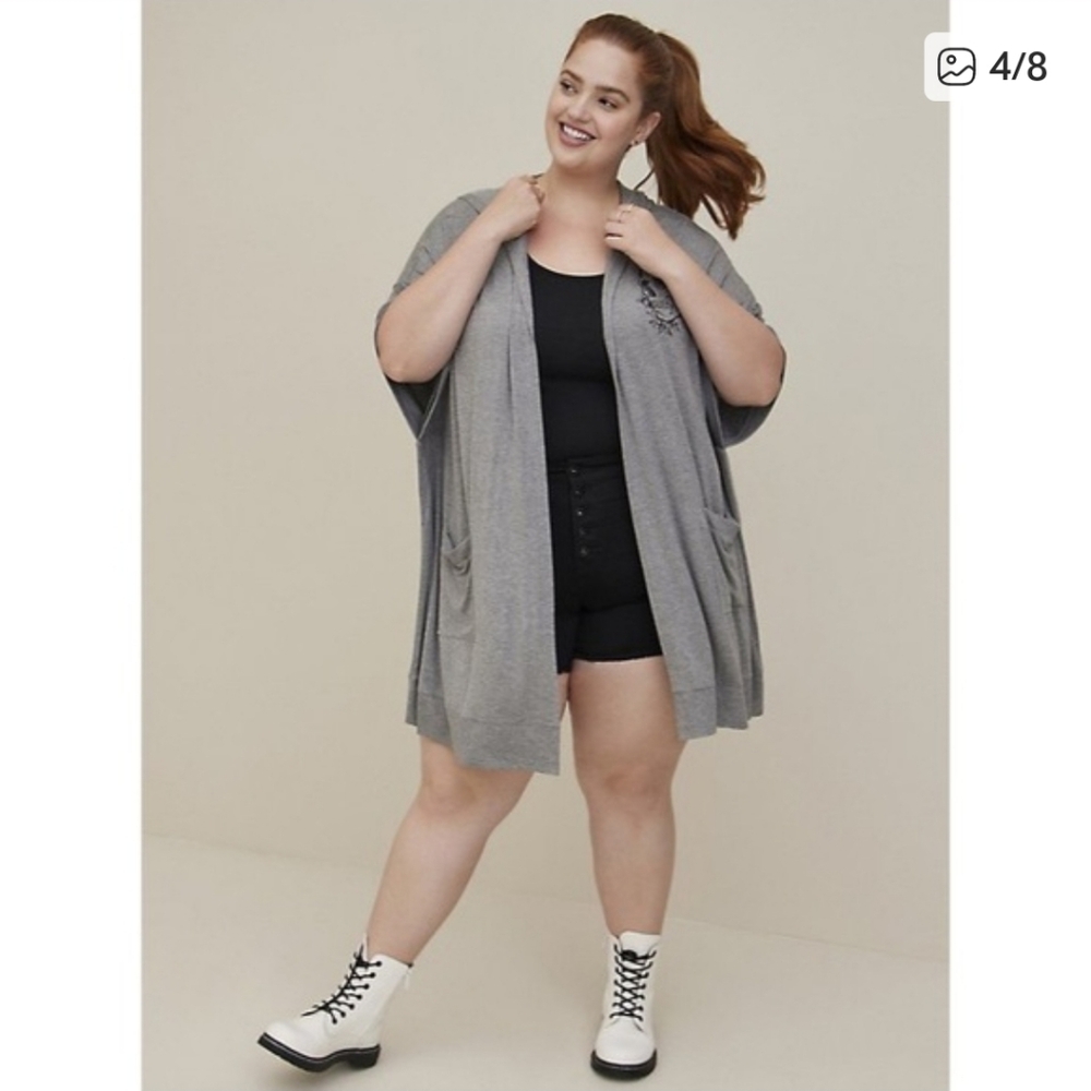 Torrid Light Gray Open-Front Sweater Cape